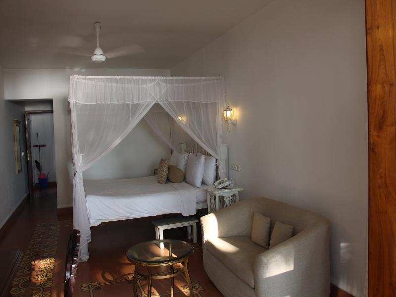 Prainha Resort By The Sea Taleigao Exteriör bild